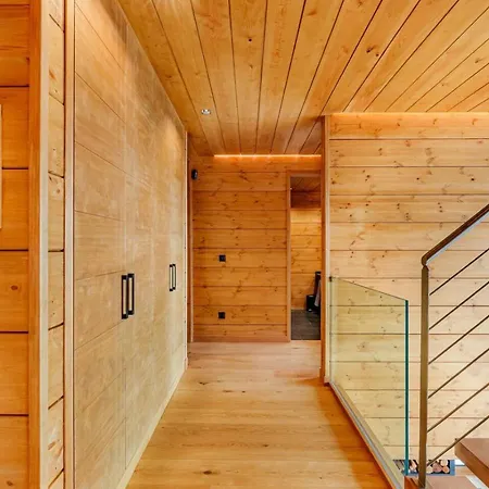 Luxury In With Views Дом отдыха *